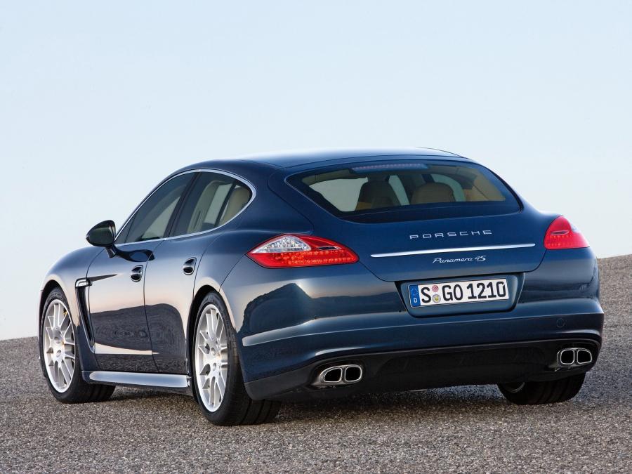  Porsche Panamera 4S 2009 года  (фото 4 из 6)